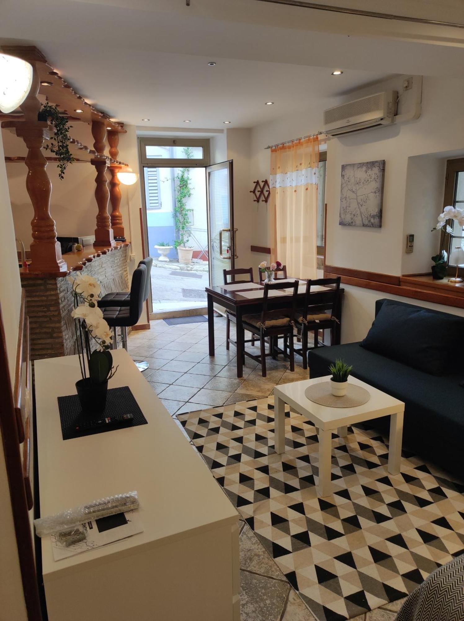 Adria Pearl Appartments Vrsar Buitenkant foto